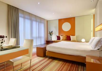 Hotel Booking
